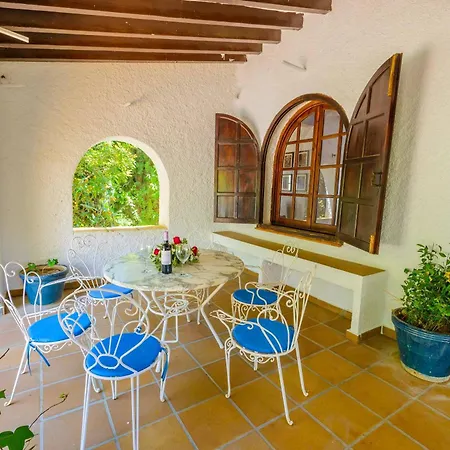 Holiday home Privates Schwimmbad Mit Grill Und Feuerstelle *